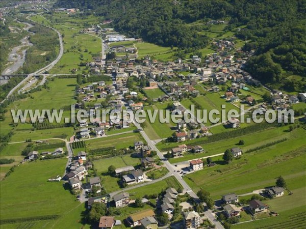 Photo aérienne de Mazzo di Valtellina