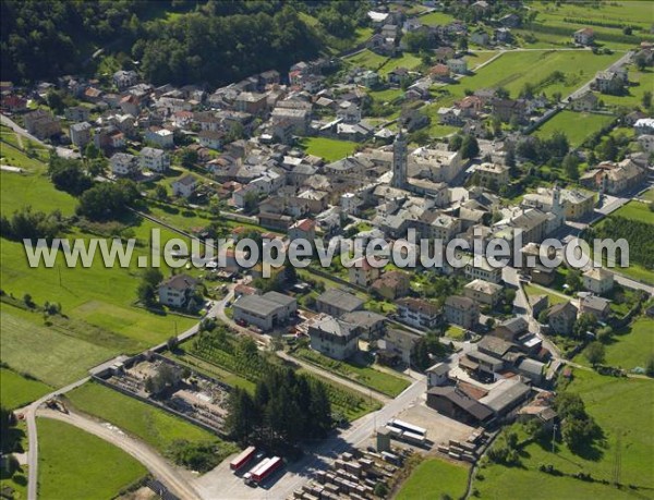 Photo aérienne de Mazzo di Valtellina