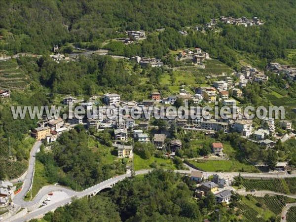 Photo aérienne de Montagna in Valtellina