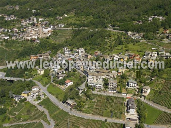 Photo aérienne de Montagna in Valtellina