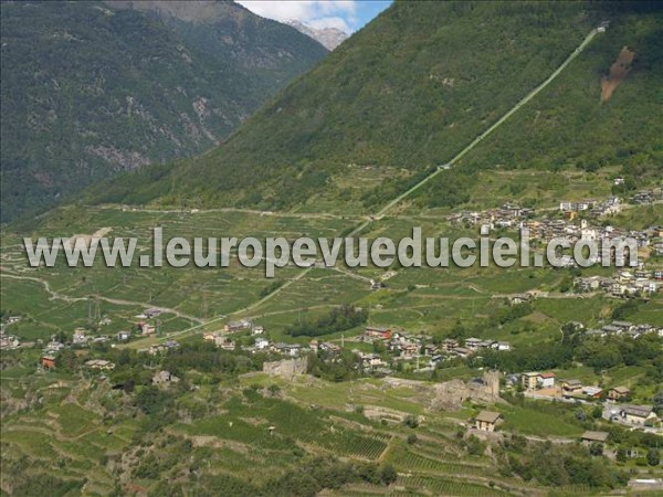 Photo aérienne de Montagna in Valtellina