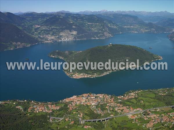 Photo aérienne de Darfo Boario Terme