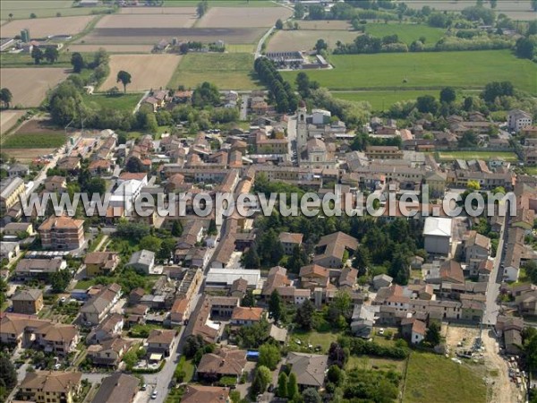 Photo aérienne de Corno Giovine