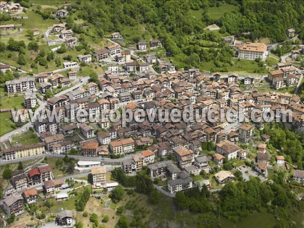 Photo aérienne de Bagolino