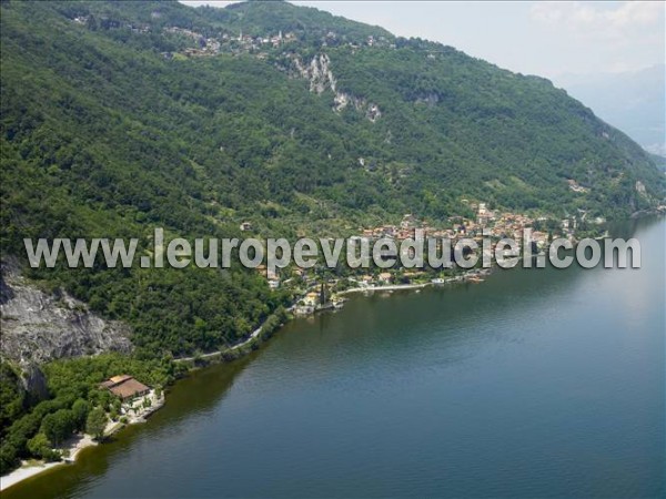 Photo aérienne de Oliveto Lario