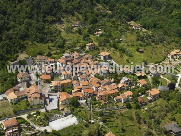 Photo aérienne de Oliveto Lario