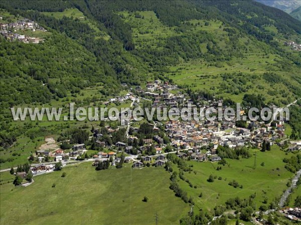 Photo aérienne de Temù Photo aérienne de Temù