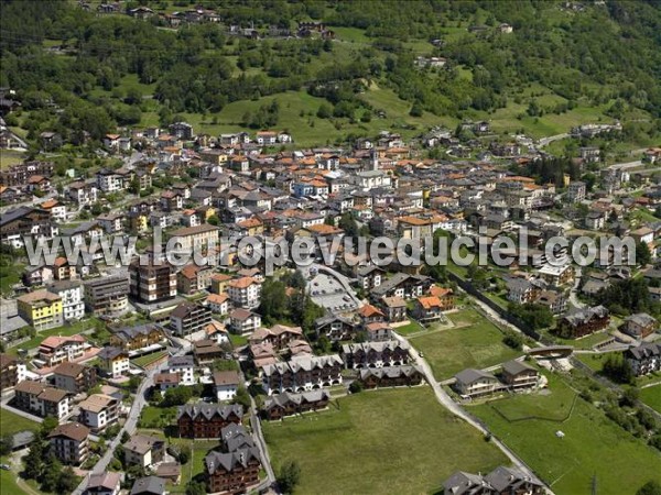 Photo aérienne de Vezza d'Oglio