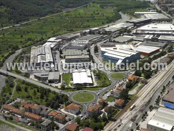 Photo aérienne de Cividate Camuno