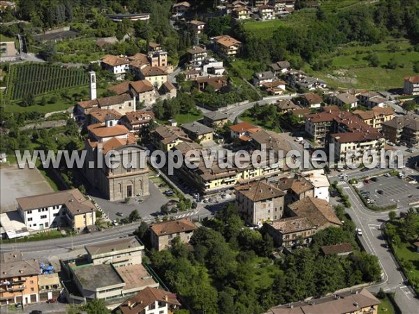 Photo aérienne de Piancogno