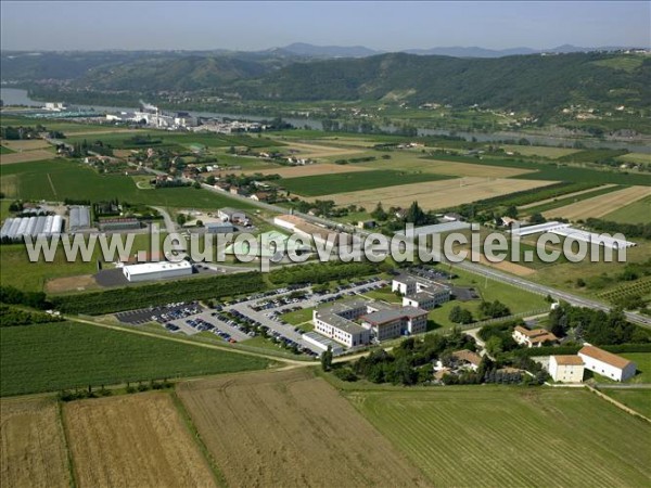 Photo aérienne de Beausemblant