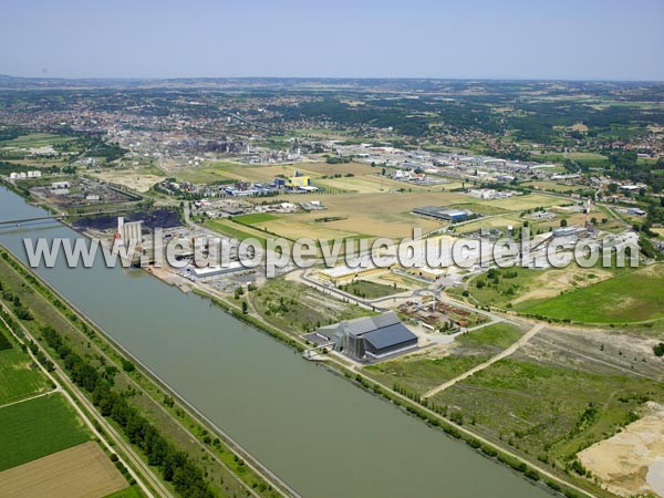 Photo aérienne de Salaise-sur-Sanne