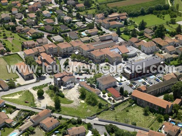 Photo aérienne de Salaise-sur-Sanne