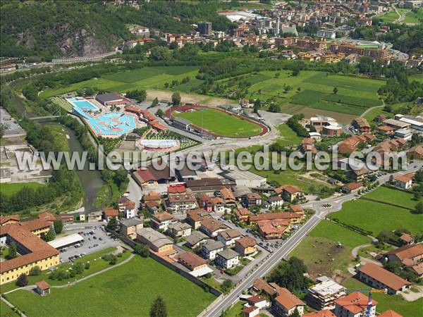 Photo aérienne de Darfo Boario Terme