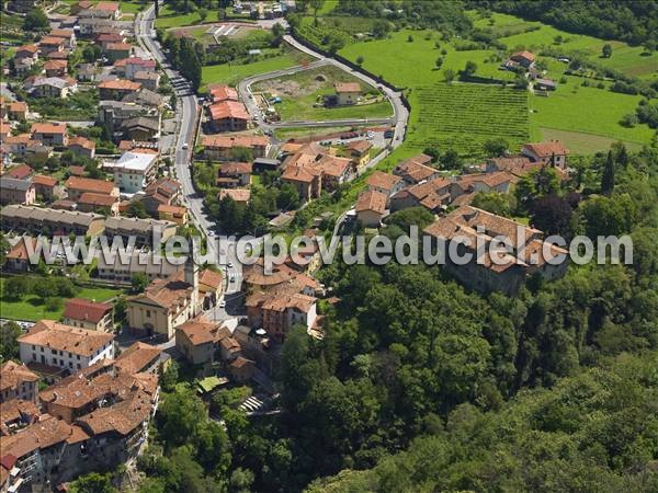 Photo aérienne de Darfo Boario Terme