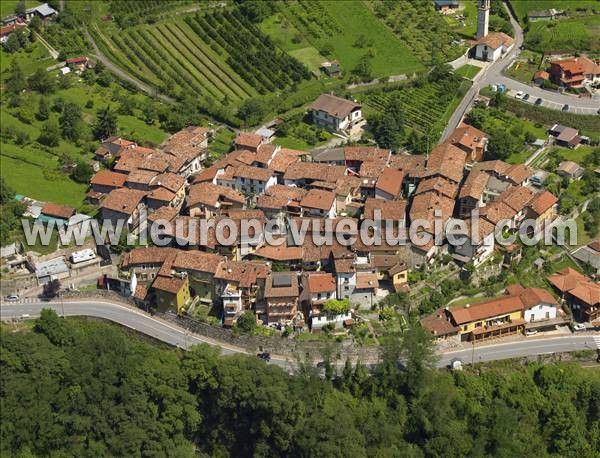 Photo aérienne de Darfo Boario Terme