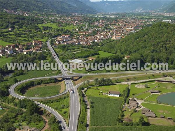 Photo aérienne de Darfo Boario Terme