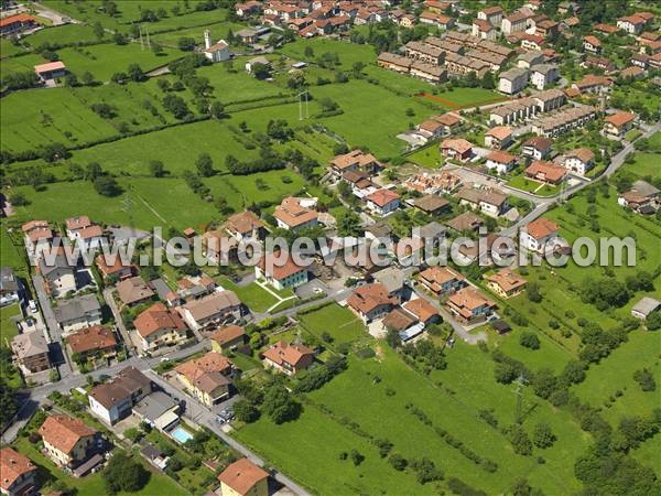 Photo aérienne de Darfo Boario Terme