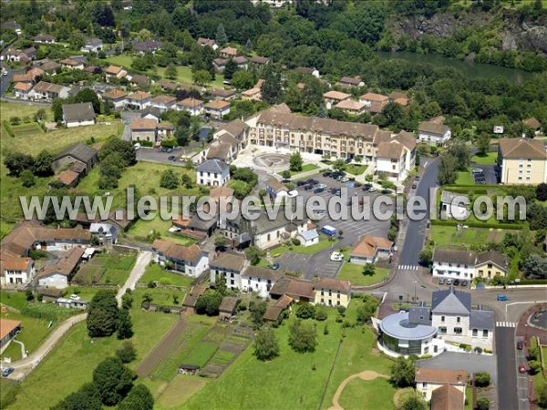 Photo aérienne de Condat-sur-Vienne