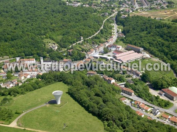 Photo aérienne de Moutiers