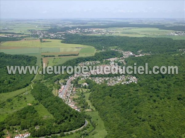 Photo aérienne de Moutiers