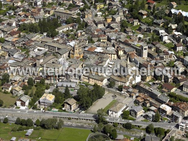 Photo aérienne de Bormio