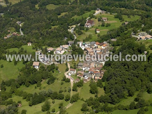 Photo aérienne de Crandola Valsassina