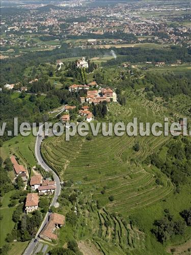 Photo aérienne de Montevecchia