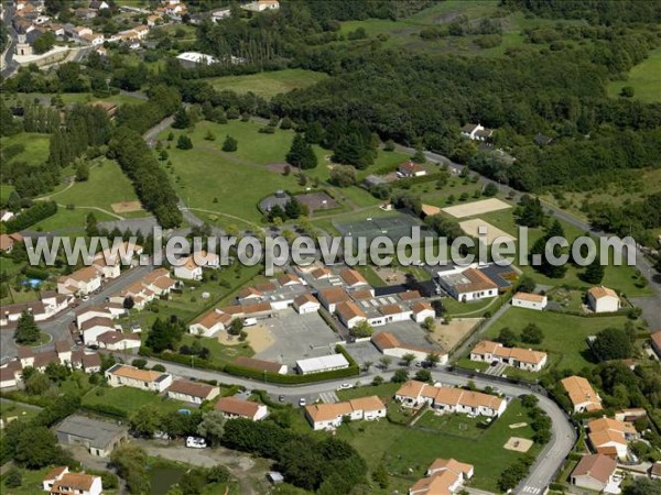 Photo aérienne de Saint-Aignan-Grandlieu