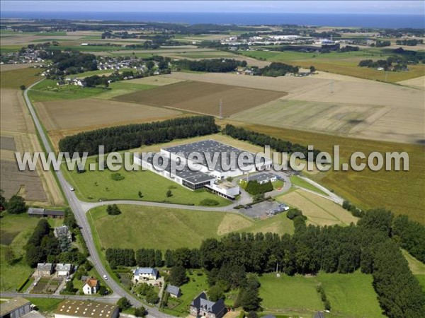 Photo aérienne de Saint-Lonard