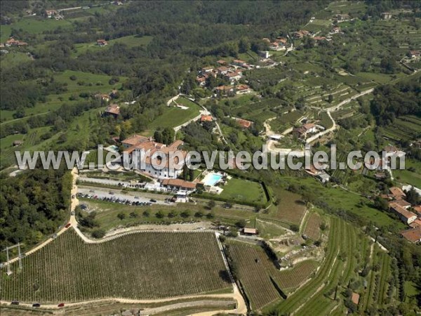 Photo aérienne de Carobbio degli Angeli