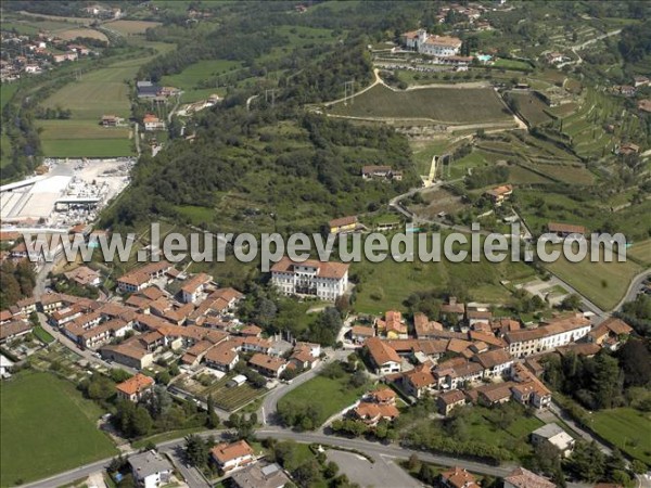 Photo aérienne de Carobbio degli Angeli