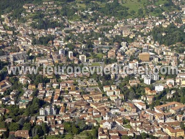 Photo aérienne de Lecco