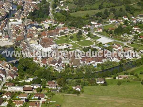 Photo aérienne de Ornans