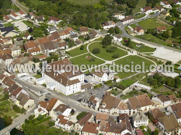 Photo aérienne de Ornans