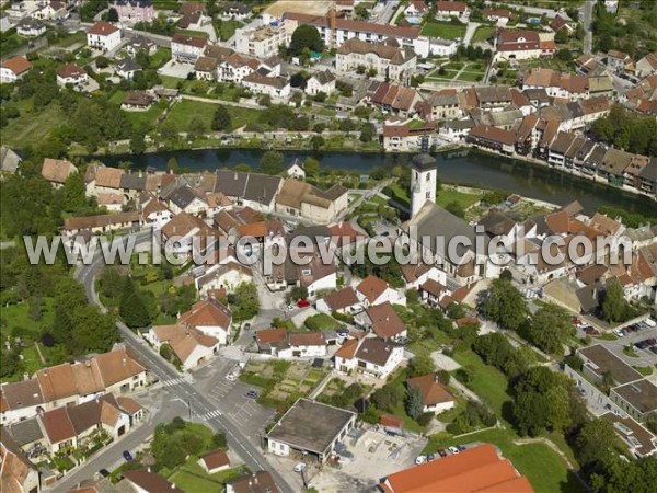 Photo aérienne de Ornans