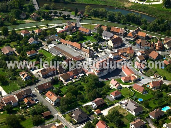 Photo aérienne de Courcelles-ls-Montbliard