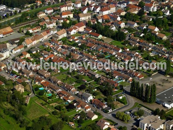 Photo aérienne de L'Isle-sur-le-Doubs