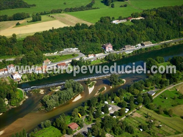 Photo aérienne de L'Isle-sur-le-Doubs