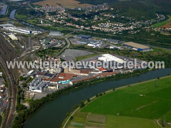 Photo aérienne de Champigneulles