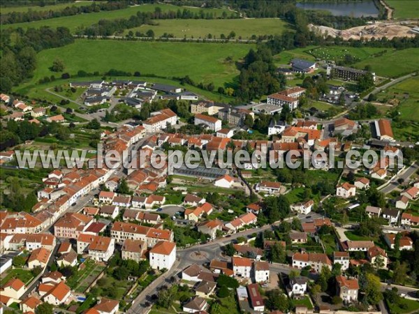 Photo aérienne de Rosires-aux-Salines