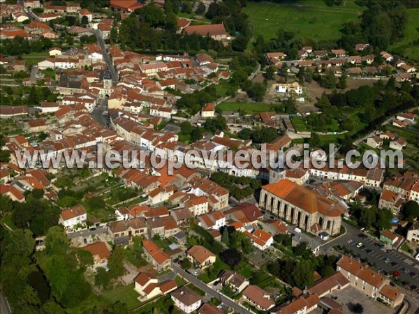 Photo aérienne de Rosires-aux-Salines