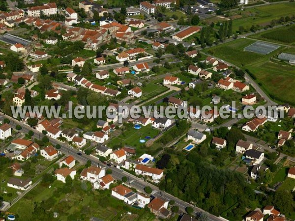 Photo aérienne de Rosires-aux-Salines