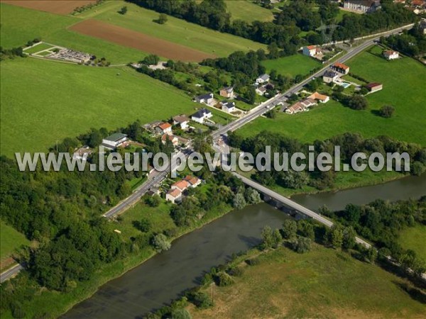 Photo aérienne de Art-sur-Meurthe