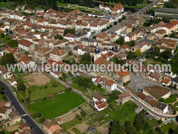 Photo aérienne de Deneuvre