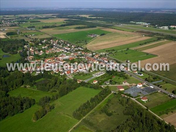 Photo aérienne de Chenevires