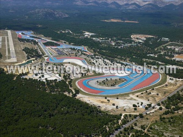 Photo aérienne de Le Castellet