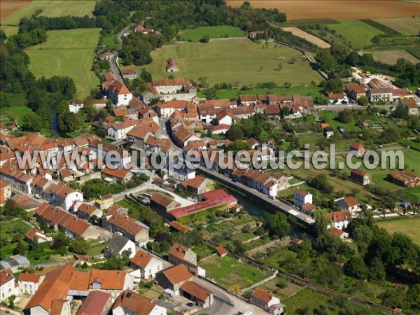 Photo aérienne de Champlitte