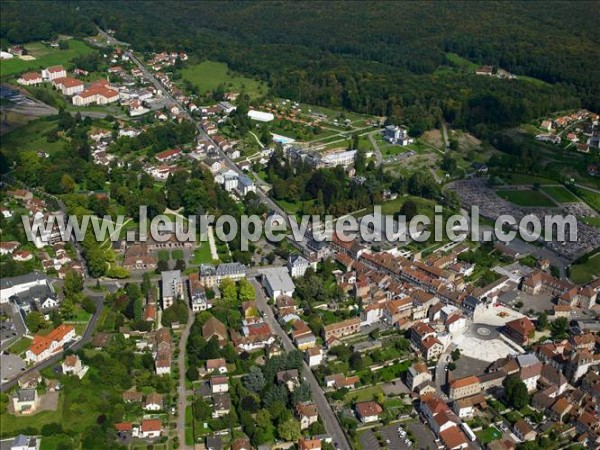 Photo aérienne de Luxeuil-les-Bains