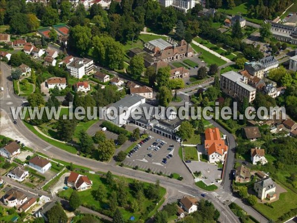 Photo aérienne de Luxeuil-les-Bains